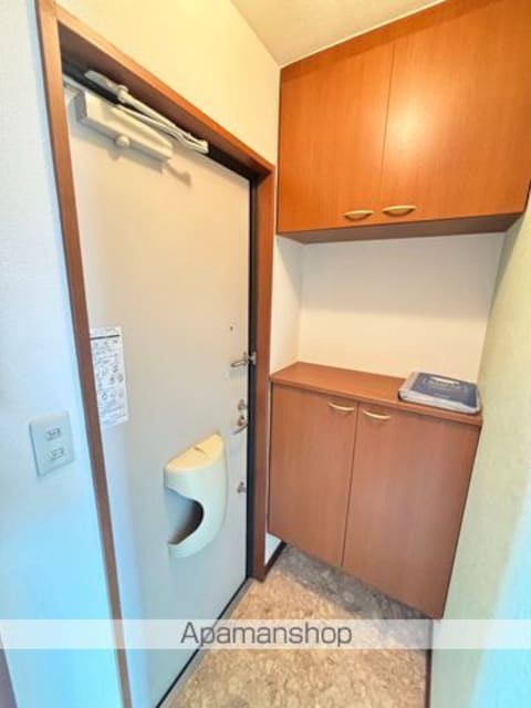 東京都立川市西砂町１丁目[1LDK/40.61m2]の玄関