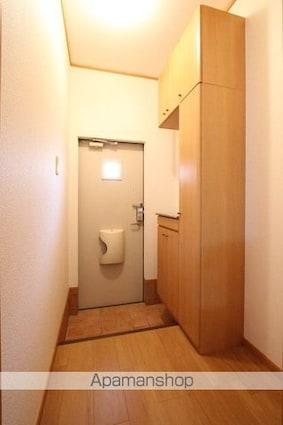 マンダリーナ[1LDK/46.49m2]の玄関