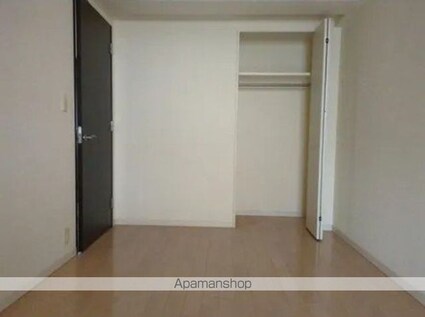 東京都府中市宮西町３丁目[1SLDK/62.54m2]の収納