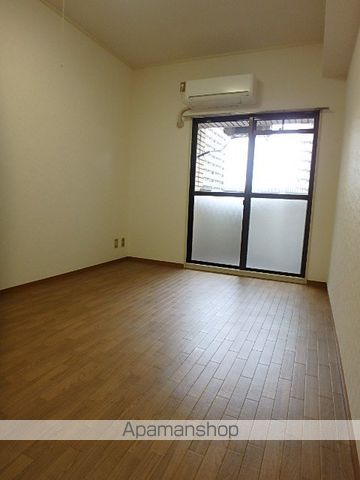 NORDENHEIGHMKITAの内装写真