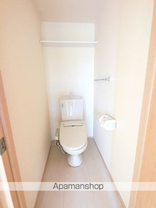 ラ・メゾンＭＭＤ　ＩＩＩ[1LDK/36.43m2]のトイレ