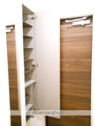 セントバーバラ国立[2LDK/55.3m2]の玄関