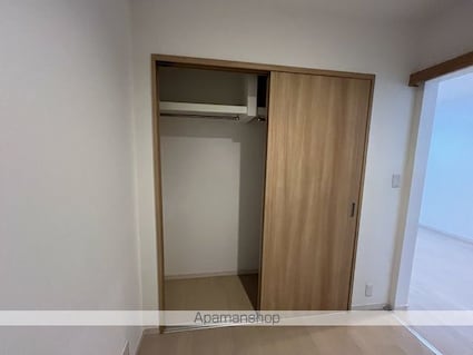 ＧＲＡＮＤＴＩＣ　ＢＩＧ　ＢＩＲＤ　ＩＩ（ＧＲ草津南）[1LDK/30.85m2]の収納