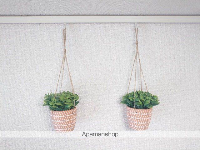 ダイアパレス植物園前の内装写真