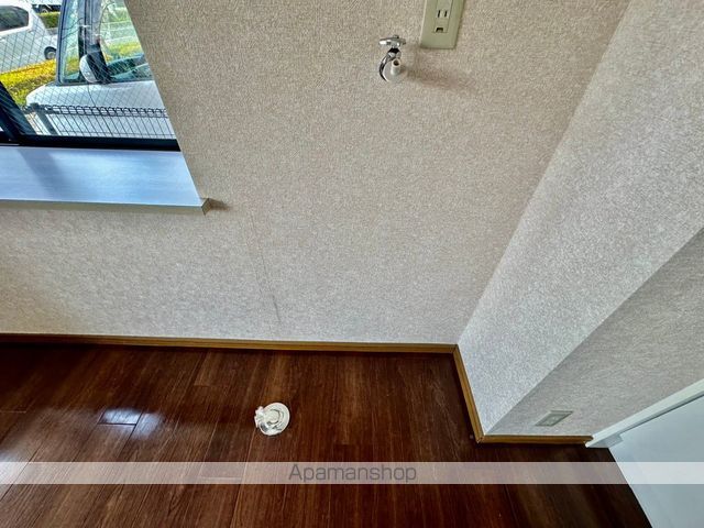 ジュネスクリエイトLの内装写真