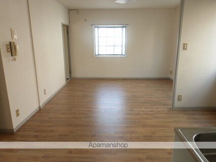 滋賀県甲賀市水口町水口[2LDK/48m2]の内装2