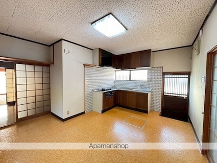 坂出市福江町６ＤＫ戸建[6DK/138.17m2]のリビング・居間