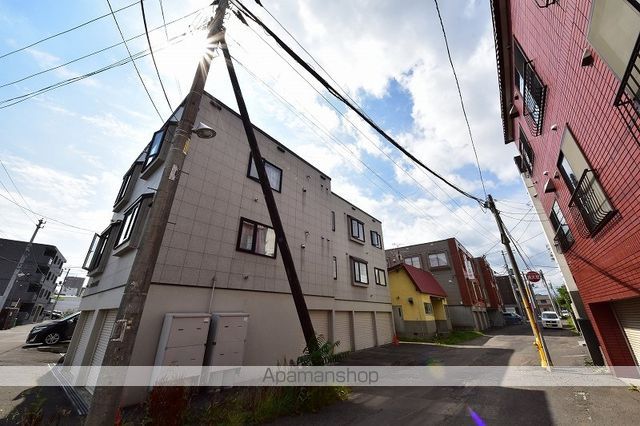 アークコート平岸の外観写真