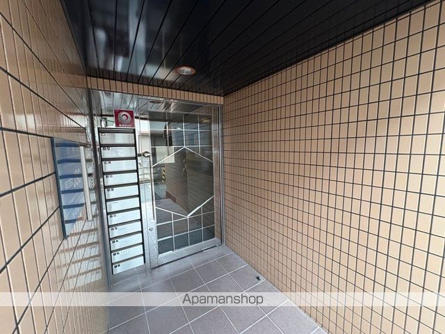 ハイクレスト橋本IIの玄関写真