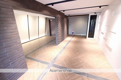 東京都立川市曙町３丁目[1K/30.24m2]のロビー