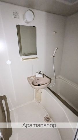 リバーシティ中里の内装写真