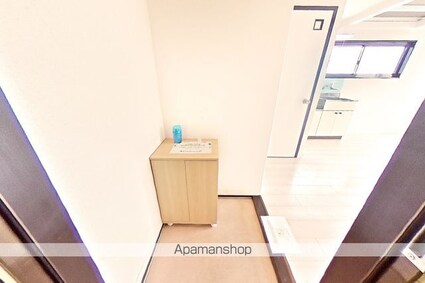 シャーロット葛島[1R/28m2]の玄関