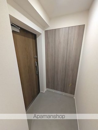 ジオエント上野稲荷町[2LDK/50.15m2]の玄関