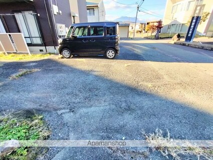 長野県長野市大字高田[3DK/52.99m2]の駐車場2