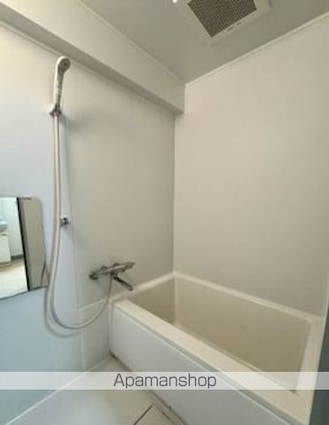 東京都世田谷区桜新町１丁目[2LDK/51.99m2]のバス