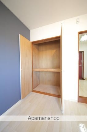 レイモンドハウス[1R/18m2]の収納