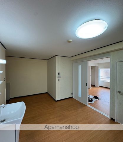 マンション丸保の内装写真