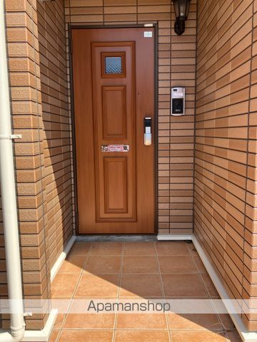 エテルノ Iの玄関写真