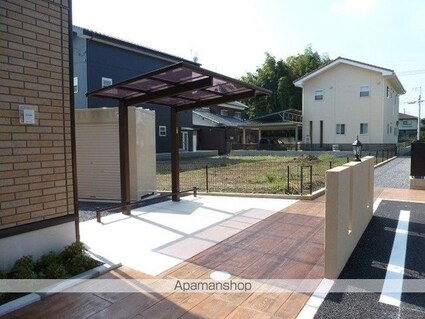 エレンシア　Ａ[3LDK/67.38m2]の共用部2