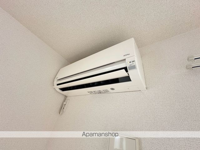 スリズエIIの内装写真