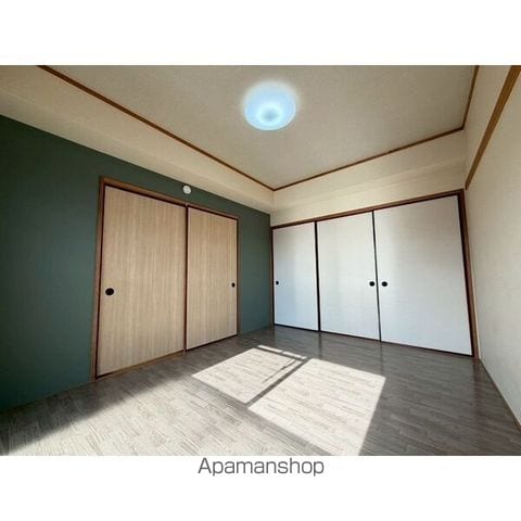 WEST PALACEの内装写真