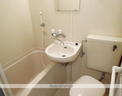 ジュネス上板橋[1R/13.15m2]のバス