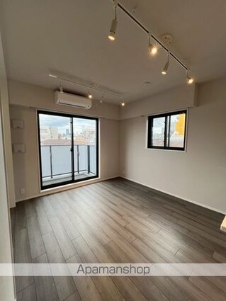 東京都中野区中野１丁目[2LDK/46.43m2]のリビング・居間