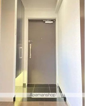 ファミールグラン銀座４丁目オーセンティア[2LDK/54.18m2]の玄関