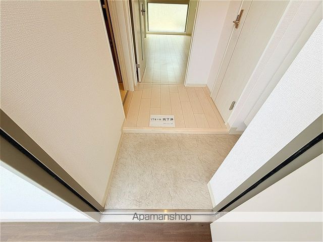 APPLE原町の内装写真