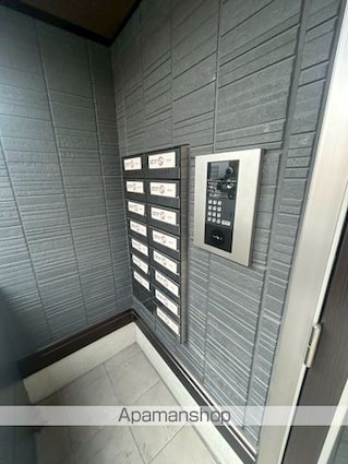 Ｄーカヴェリ本千葉[1LDK/40.74m2]のロビー