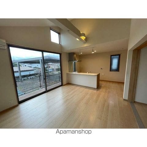 郡山市 1階建 築13年の内装写真