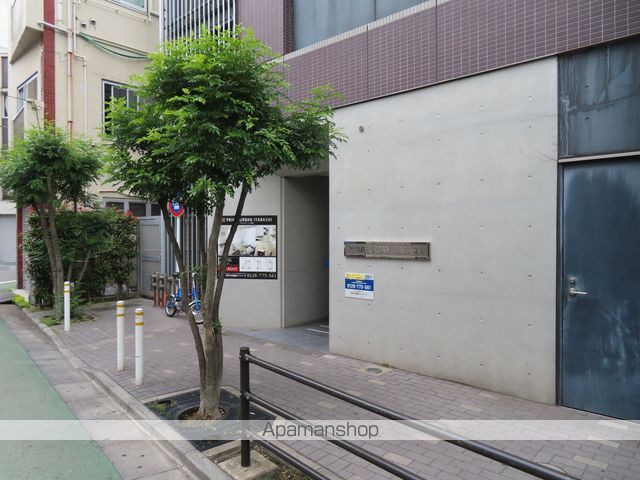 プライムアーバン板橋の玄関写真