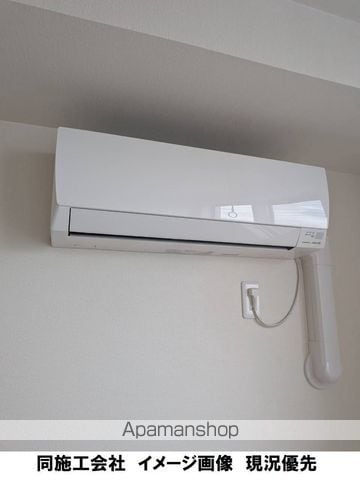KEIAI RESIDENCE 北小金IVの内装写真
