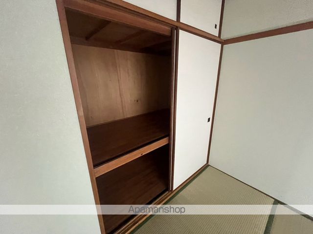 ハイツ山萬の内装写真