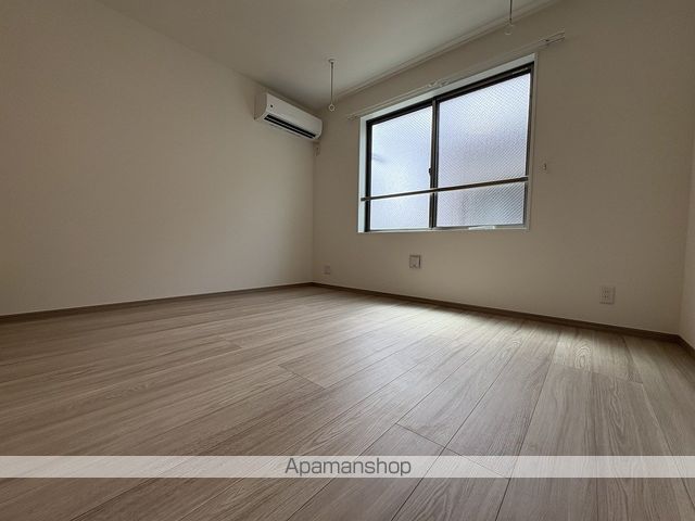 パレ・イリスの内装写真