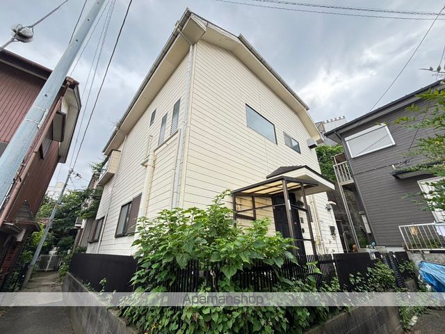 上末吉1丁目戸建の外観写真