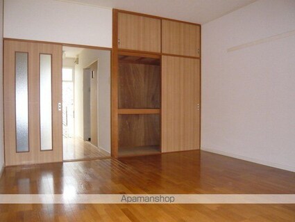 タウンハイツ和泉[1K/29.16m2]の収納