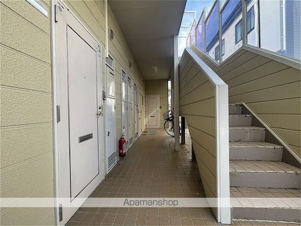 ティアラハウス松ヶ丘Ⅱ[1DK/29.83m2]のロビー