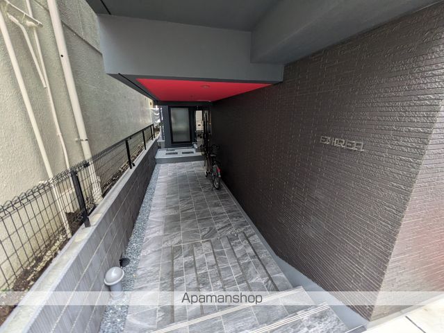 EMIREAの玄関写真