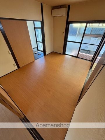 井崎貸家G棟の内装写真