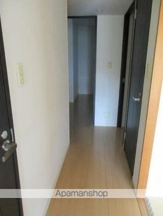 東京都立川市富士見町１丁目[3LDK/75.84m2]の玄関