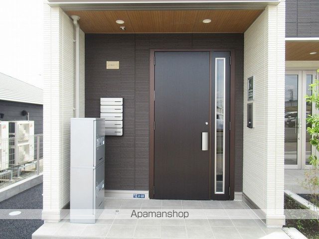 J.Y HILLSの玄関写真