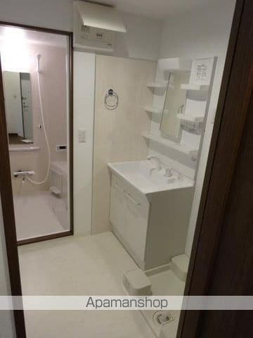 カッシーニの内装写真