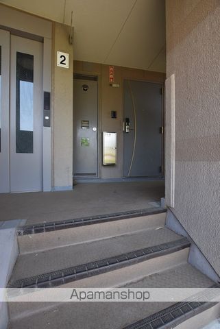 マンションマムリンの玄関写真