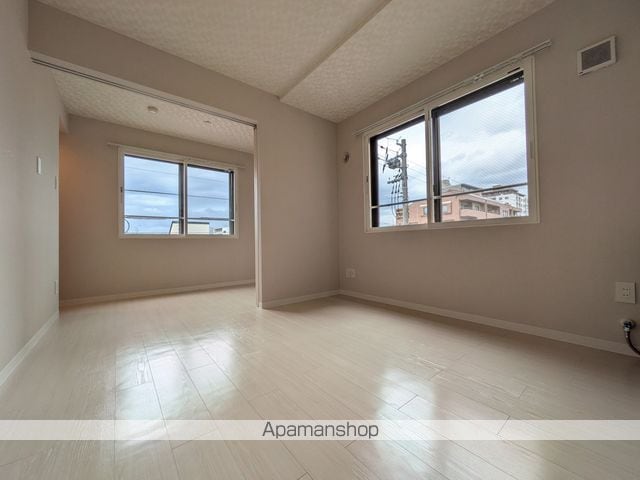 CITY RESIDENCE月寒中央の内装写真
