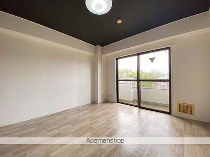 グランドシティ足羽．[1R/20.16m2]のリビング・居間