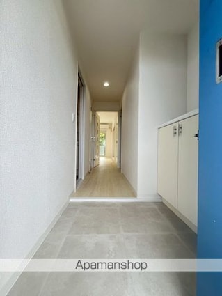 プレンディヒルズ高幡不動　ＰＬＥＮＤＹＨＩＬＬＳ[2DK/52m2]の玄関