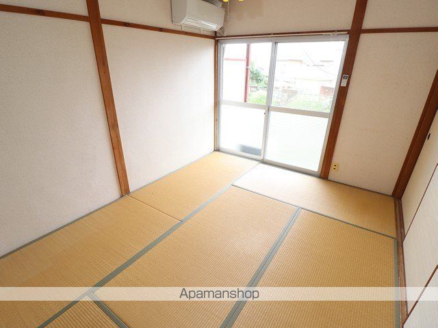 楠ヶ台荘の内装写真