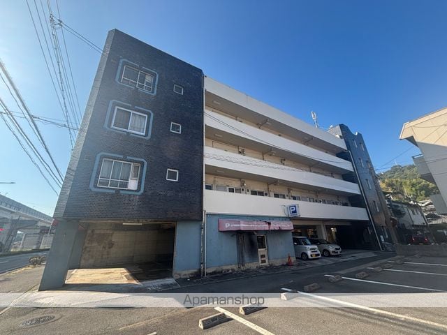 三保マンションの外観写真