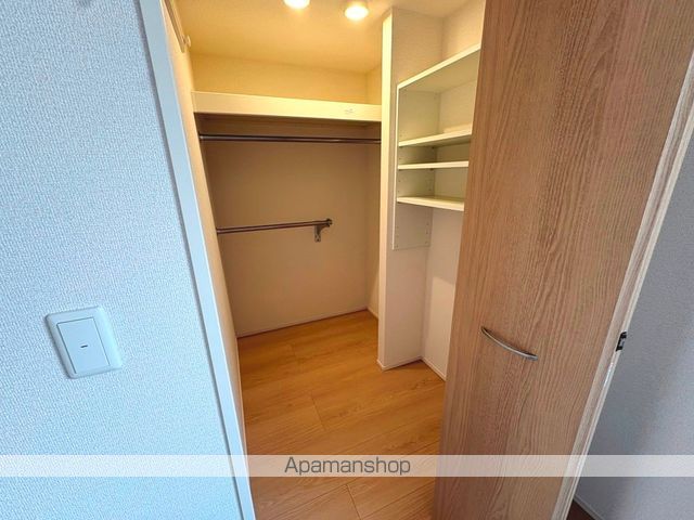 TーRESIDENCE楠葉の内装写真